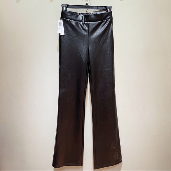 NWT Aritzia Ten by Babaton Upstage Vegan Leather Pant in black - Picture 5 of 7
